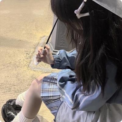 戴帽子的猫